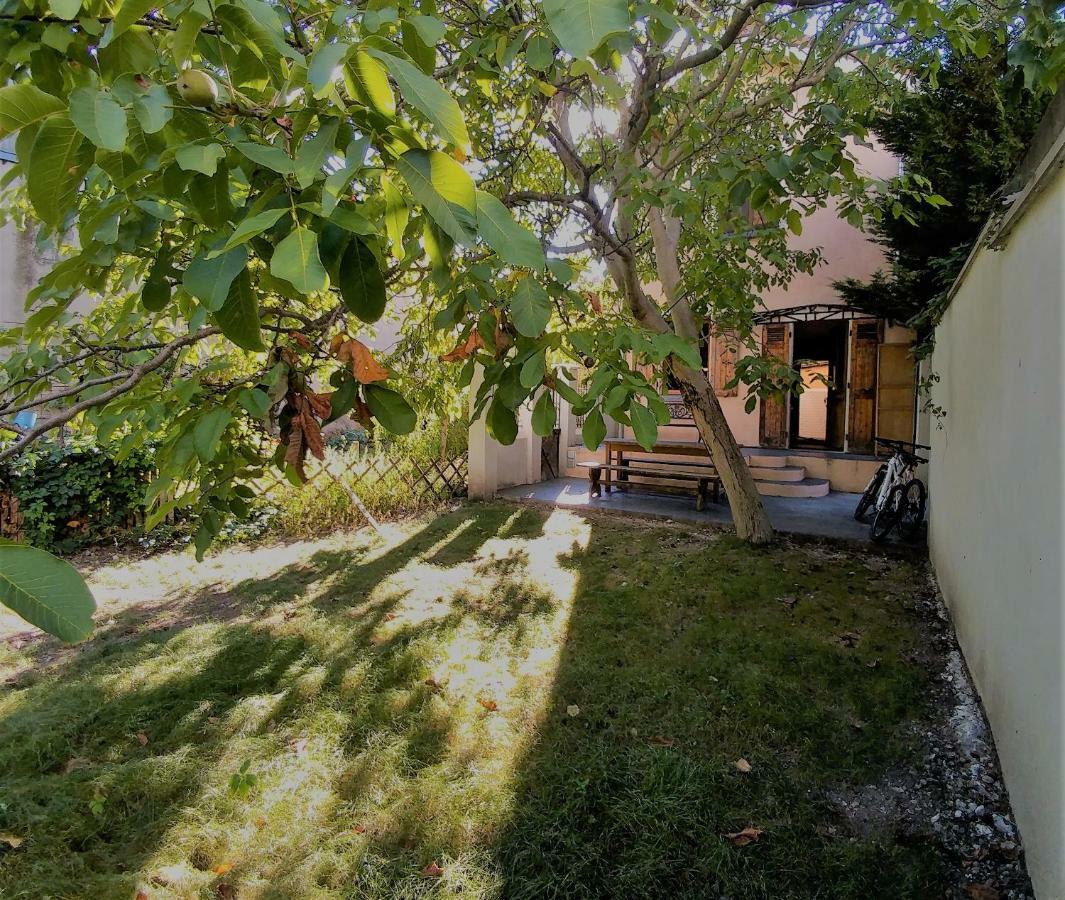 Maison Jardin Et Parking Prive Dans Grenoble Exterior photo